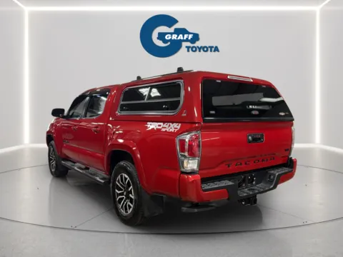 More photos of 2023 Toyota Tacoma TRD Sport at Graff Toyota, IN