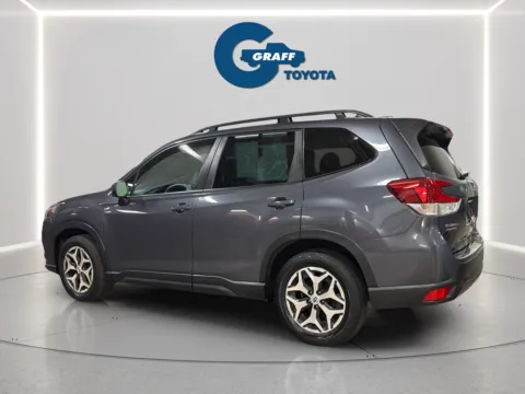 More photos of 2022 Subaru Forester Premium at Graff Toyota, IN