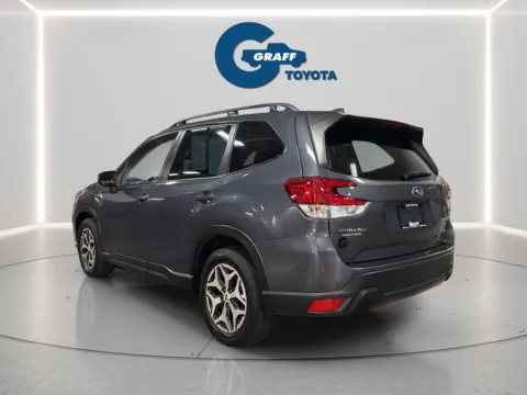 More photos of 2022 Subaru Forester Premium at Graff Toyota, IN