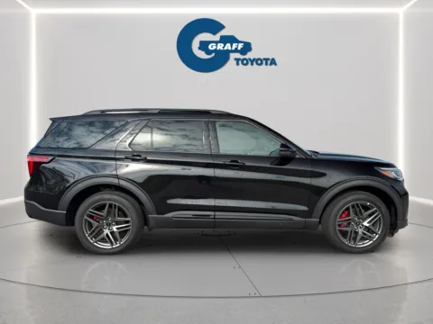 More photos of 2026 Ford Explorer ST-Line at Graff Toyota, IN