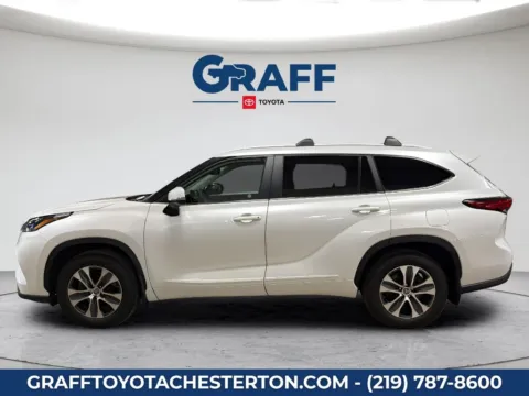 Another view of 2023 Toyota Highlander XLE for sale in Burns Harbor, IN at Graff Toyota
