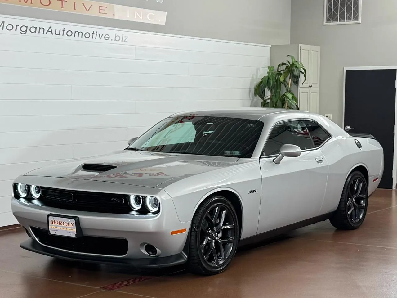 2023 Dodge Challenger R/T - Photo 7