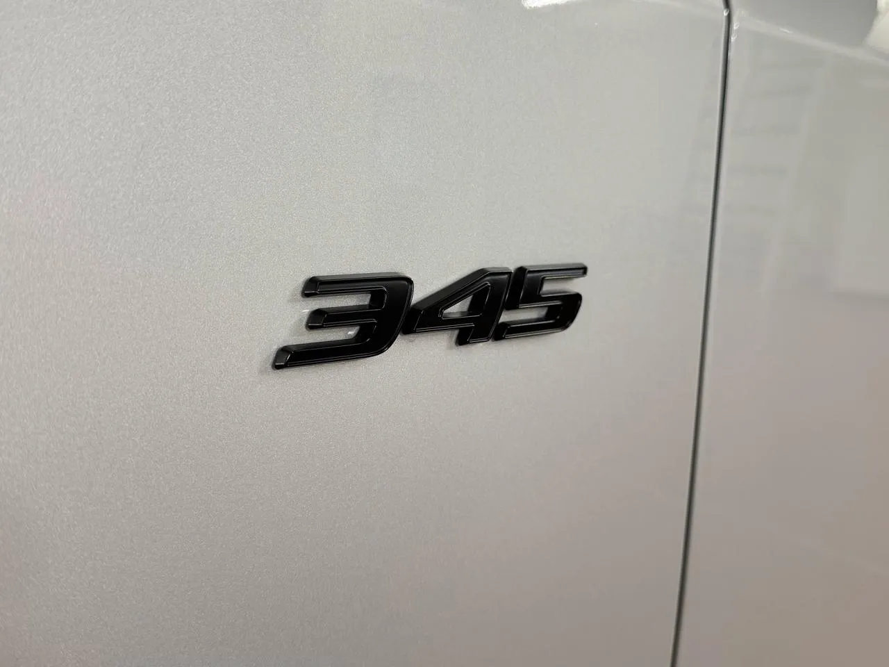 2023 Dodge Challenger R/T - Photo 12