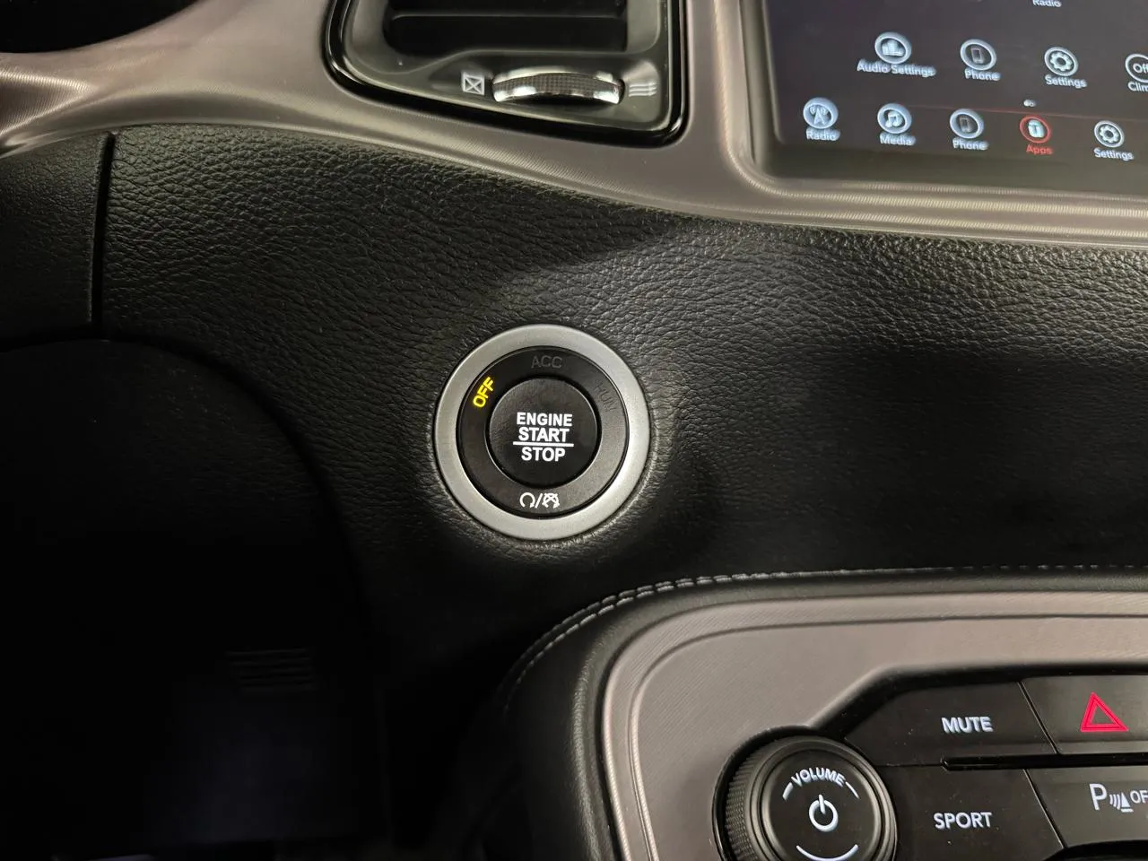 2023 Dodge Challenger R/T - Photo 30