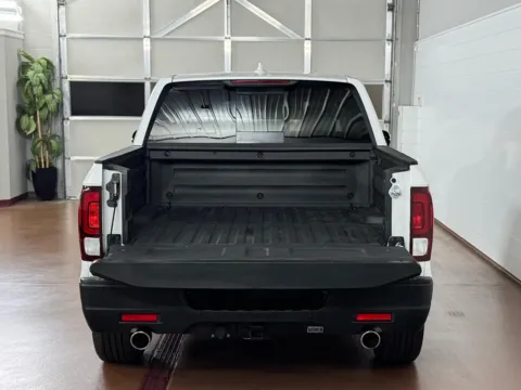 More photos of 2023 Honda Ridgeline RTL at Morgan Automotive, PA