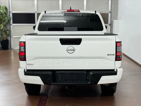 More photos of 2025 Nissan Frontier Crew Cab SV 4x4 at Morgan Automotive, PA