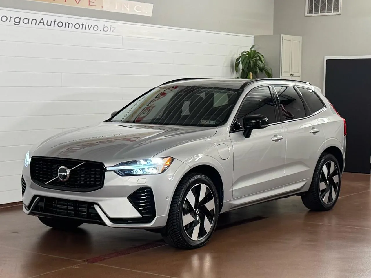 2023 Volvo XC60 Plus - Photo 7