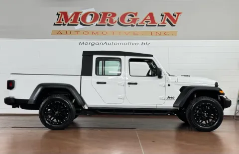 Photos of 2021 Jeep Gladiator Sport 4x4 for sale in Manheim, PA at Morgan Automotive