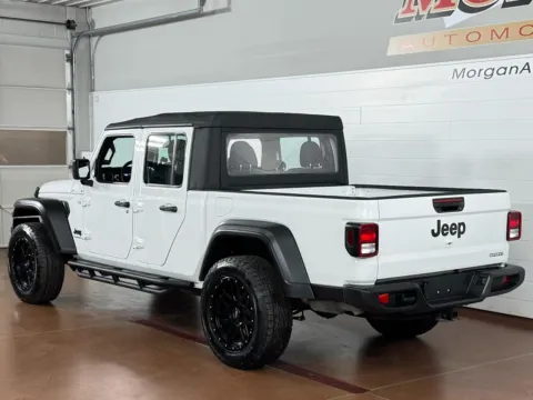 More photos of 2021 Jeep Gladiator Sport 4x4 at Morgan Automotive, PA