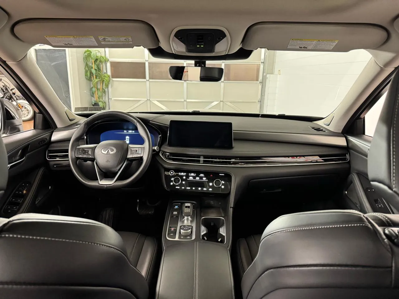 2025 INFINITI QX60 LUXE - Photo 31