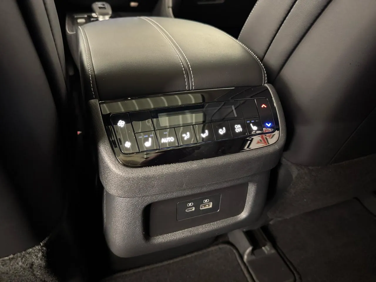2025 INFINITI QX60 LUXE - Photo 35