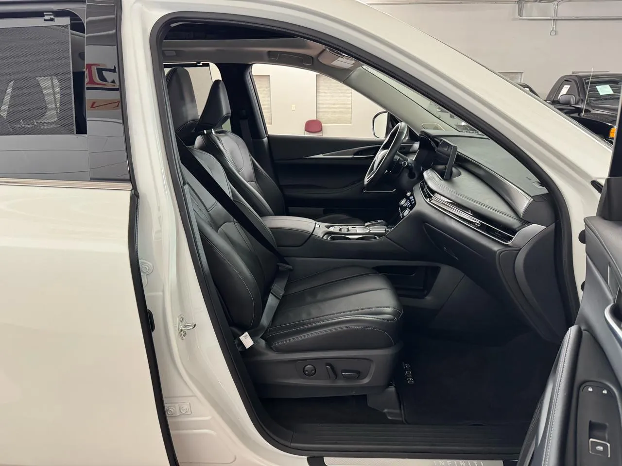 2025 INFINITI QX60 LUXE - Photo 44