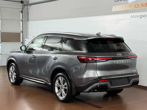 More photos of 2023 INFINITI QX60 LUXE AWD at Morgan Automotive, PA