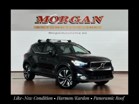 Blue 2024 Volvo XC40 B5 Ultimate Bright Theme for sale in Manheim, PA