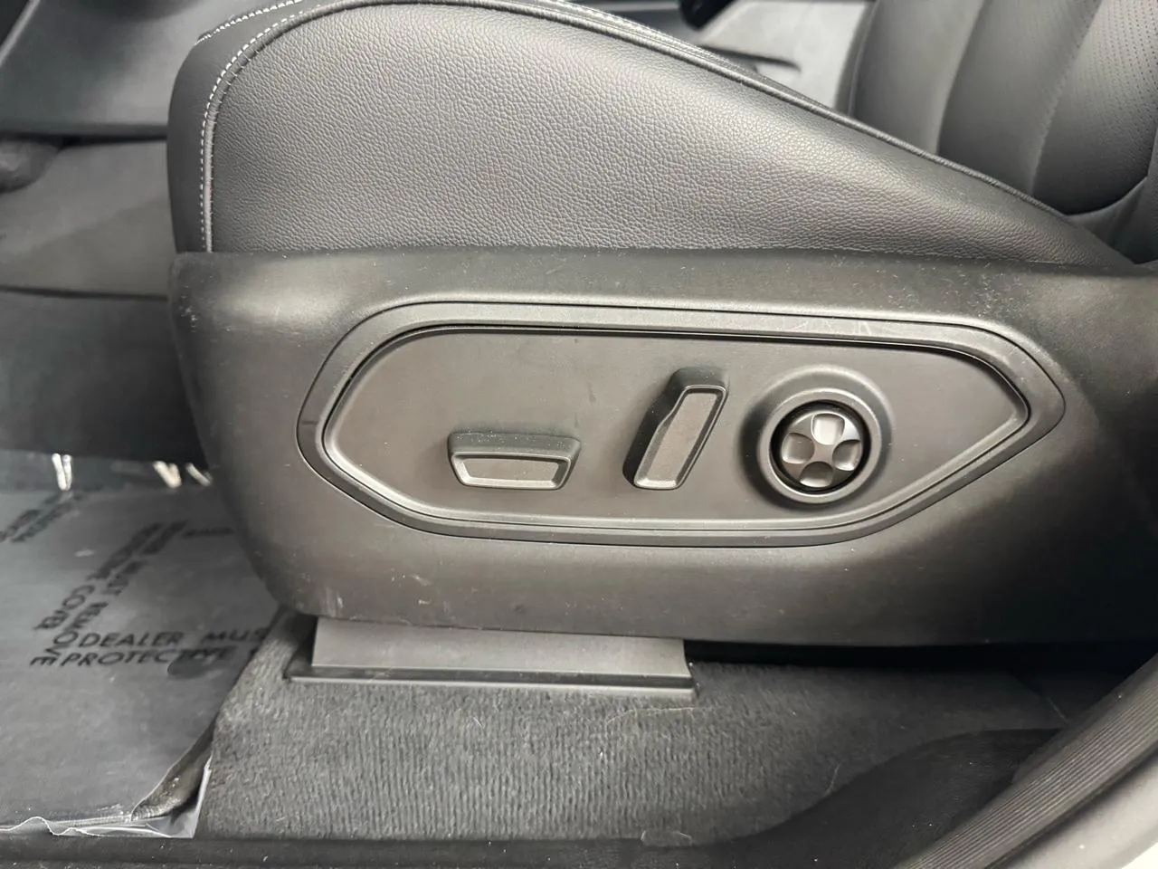 2023 Jeep Grand Cherokee Altitude - Photo 14