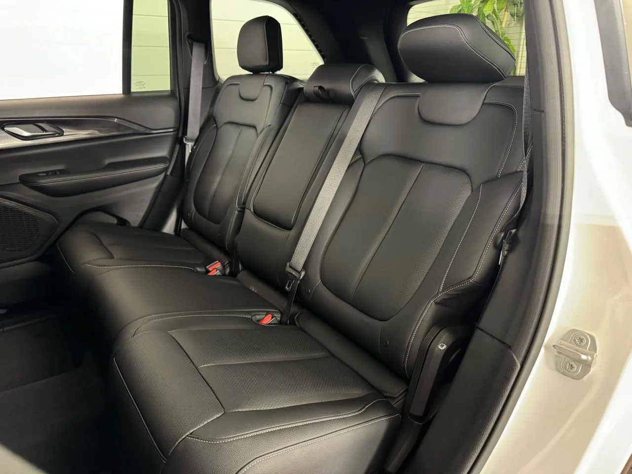 2023 Jeep Grand Cherokee Altitude - Photo 30