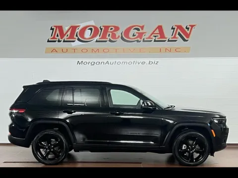 Photos of 2023 Jeep Grand Cherokee Altitude 4x4 for sale in Manheim, PA at Morgan Automotive