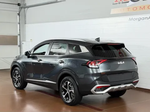More photos of 2023 Kia Sportage EX at Morgan Automotive, PA