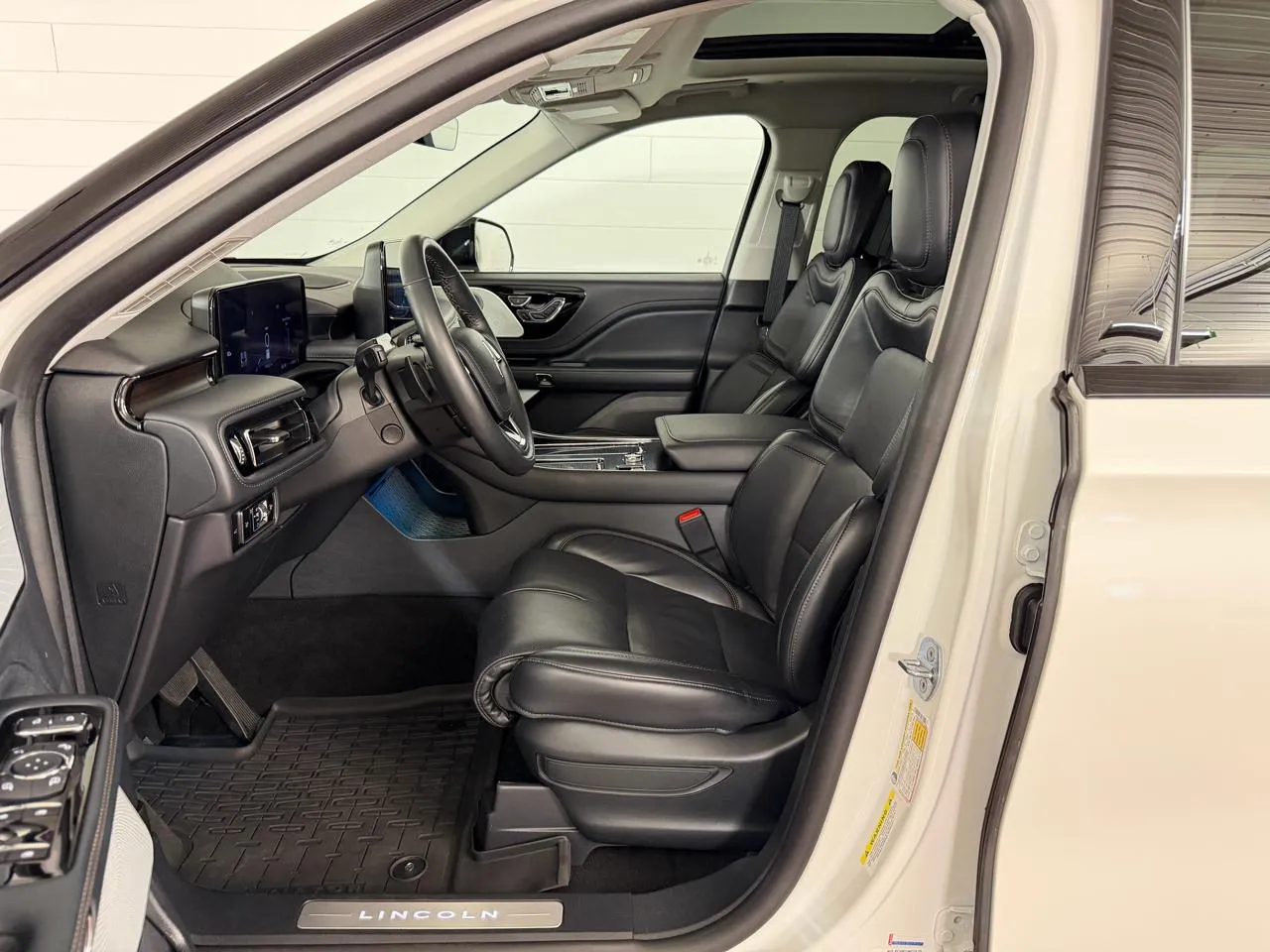 2025 Lincoln Aviator Reserve - Photo 12