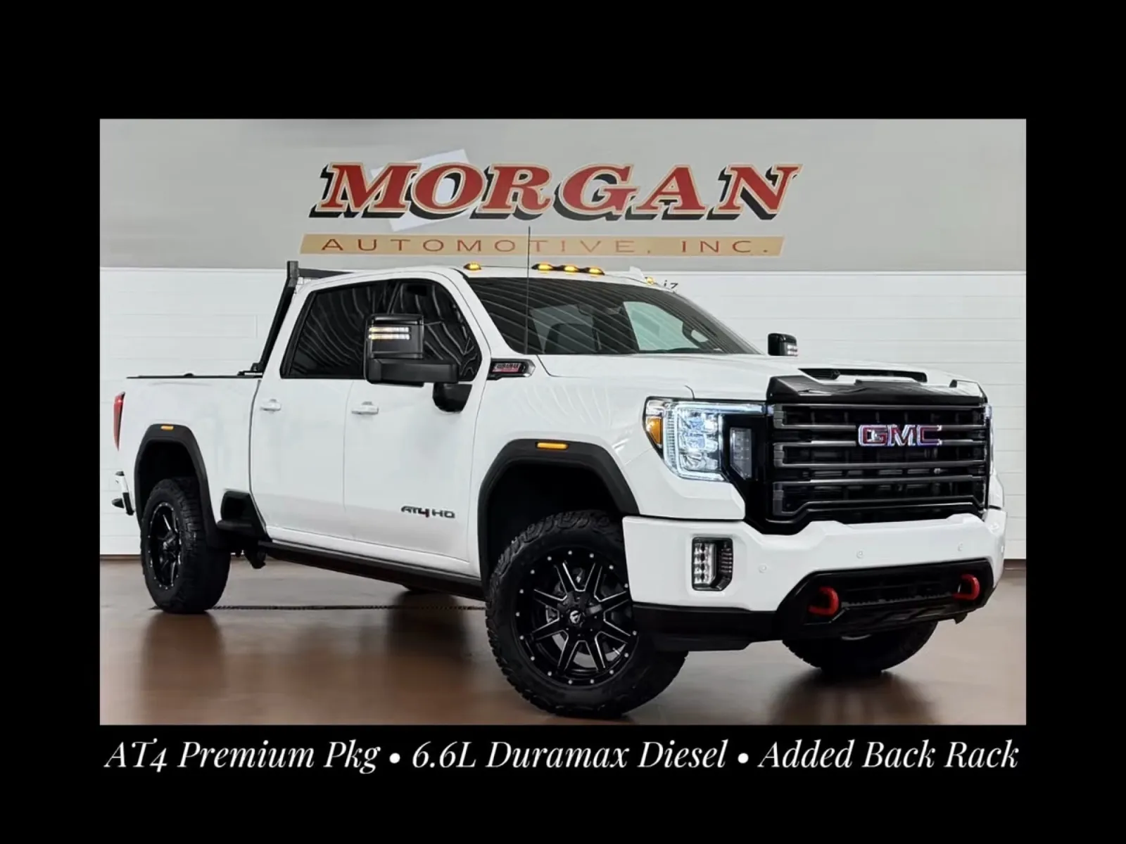 2023 GMC Sierra 4WD Crew Cab Standard Box AT4's photo