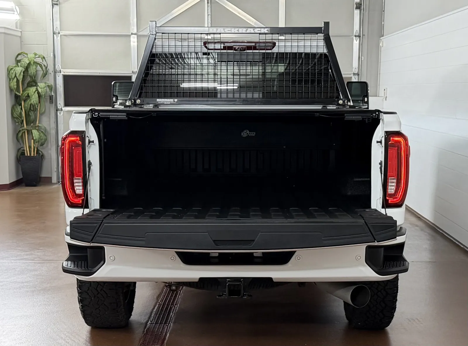 More photos of 2023 GMC Sierra 2500HD 4WD Crew Cab Standard Bed AT4 at Morgan Automotive, PA
