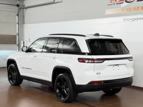 More photos of 2023 Jeep Grand Cherokee Altitude at Morgan Automotive, PA