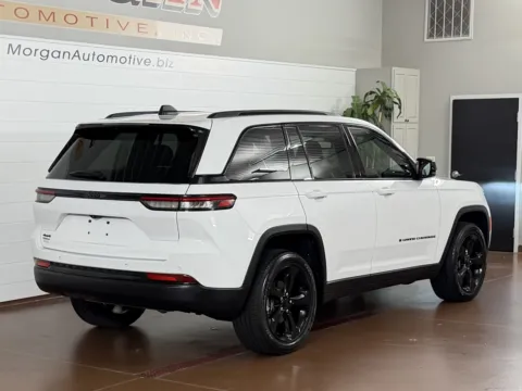 Another view of 2023 Jeep Grand Cherokee Altitude for sale in Manheim, PA at Morgan Automotive