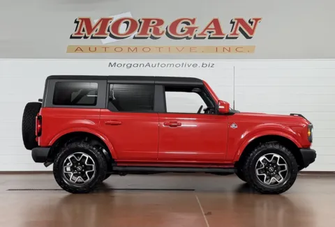 Photos of 2021 Ford Bronco Outer Banks for sale in Manheim, PA at Morgan Automotive