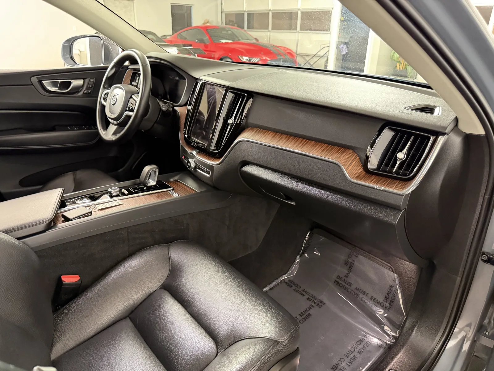 2023 Volvo XC60 Plus - Photo 38