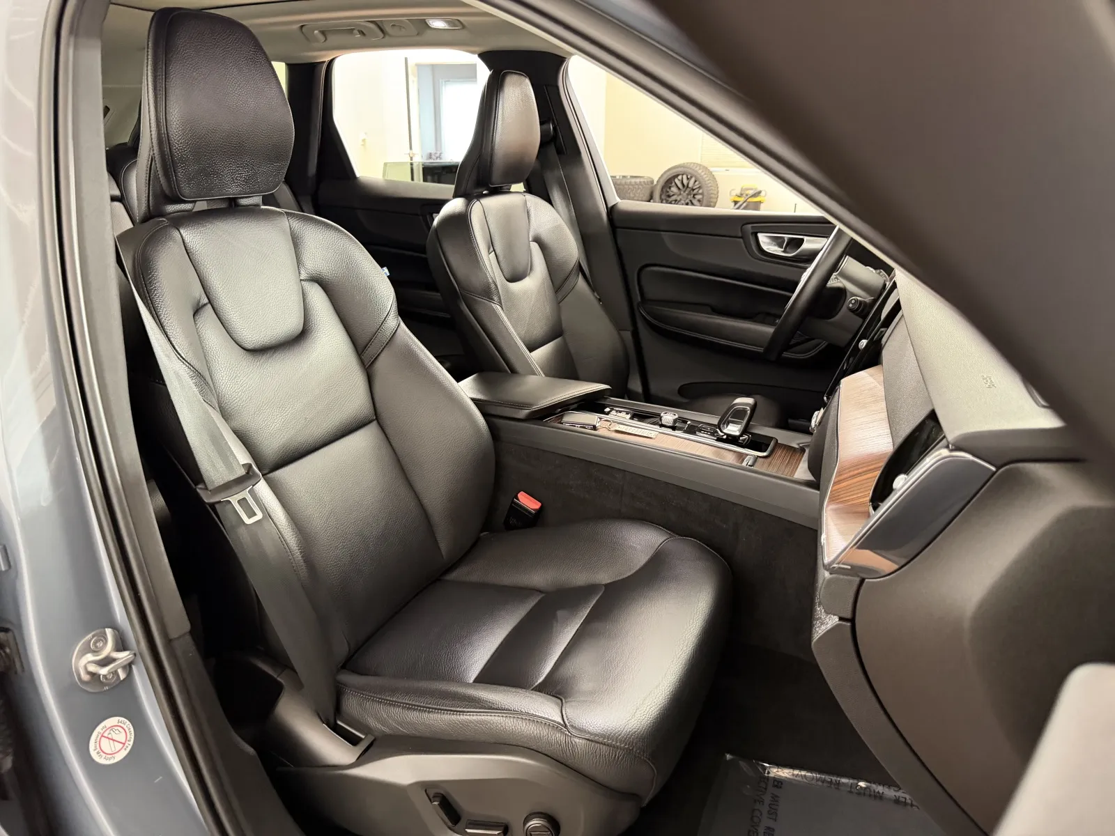 2023 Volvo XC60 Plus - Photo 40