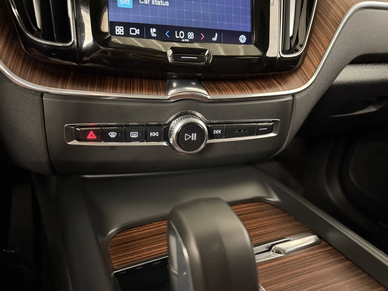 2023 Volvo XC60 Plus - Photo 26