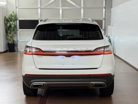 More photos of 2022 Lincoln Nautilus Reserve at Morgan Automotive, PA