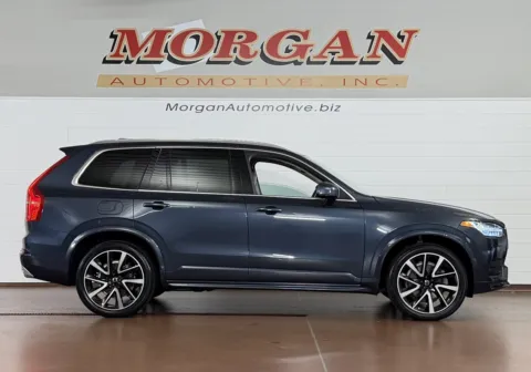 Photos of 2021 Volvo XC90 T6 Momentum 7 Passenger for sale in Manheim, PA at Morgan Automotive
