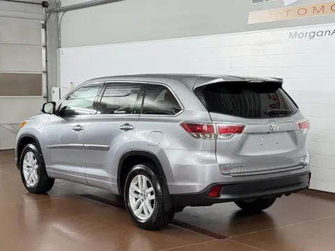 More photos of 2016 Toyota Highlander LE AWD at Morgan Automotive, PA