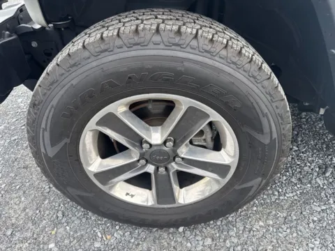 More photos of 2022 Jeep Wrangler Unlimited Sahara 4x4 at Morgan Automotive, PA
