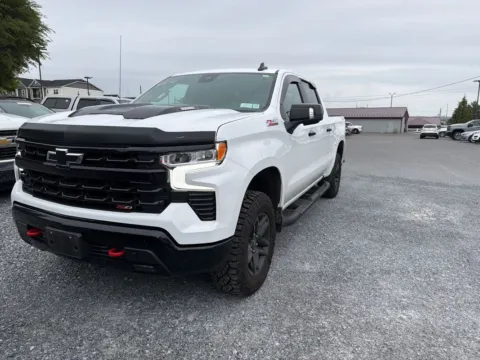 White 2023 Chevrolet Silverado 1500 4WD Crew Cab Short Bed LT Trail Boss for sale in Manheim, PA
