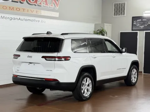 Another view of 2023 Jeep Grand Cherokee L Limited 4x4 for sale in Manheim, PA at Morgan Automotive