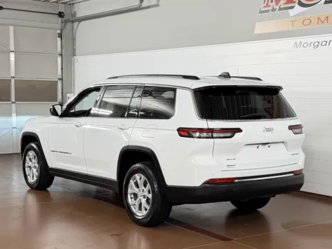 More photos of 2023 Jeep Grand Cherokee L Limited 4x4 at Morgan Automotive, PA