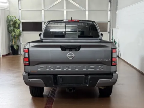 More photos of 2022 Nissan Frontier SV Crew Cab LWB 4x4 at Morgan Automotive, PA