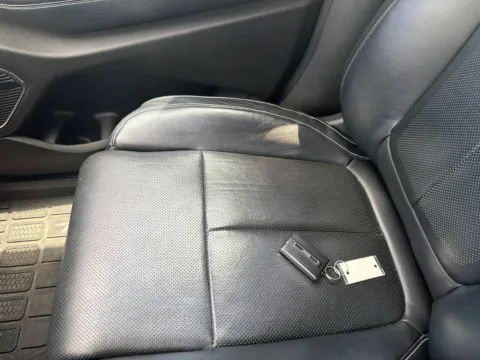 More photos of 2021 Jeep Grand Cherokee L Overland 4x4 at Morgan Automotive, PA
