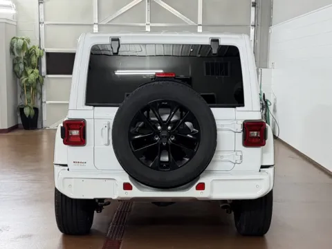 More photos of 2022 Jeep Wrangler Unlimited High Altitude 4x4 at Morgan Automotive, PA