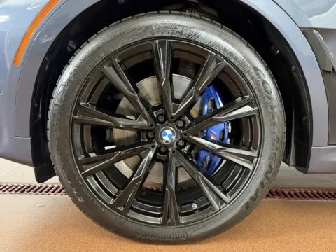 More photos of 2022 BMW X7 xDrive40i at Morgan Automotive, PA