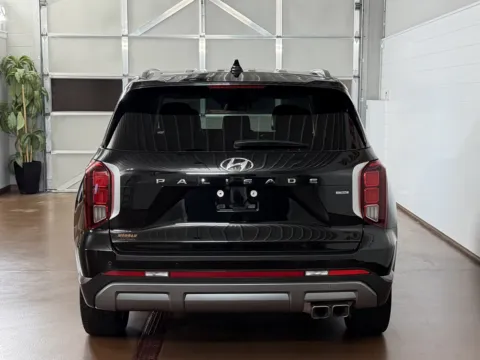 More photos of 2025 Hyundai Palisade SEL Premium 8P at Morgan Automotive, PA