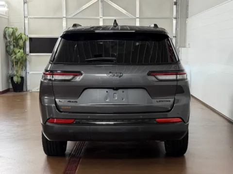 More photos of 2023 Jeep Grand Cherokee L Limited 4x4 at Morgan Automotive, PA