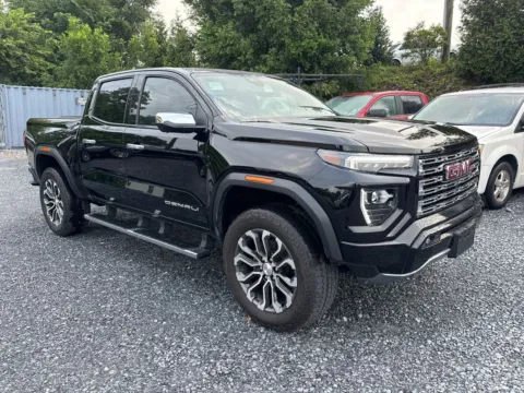 Black 2024 GMC Canyon 4WD Denali for sale in Manheim, PA