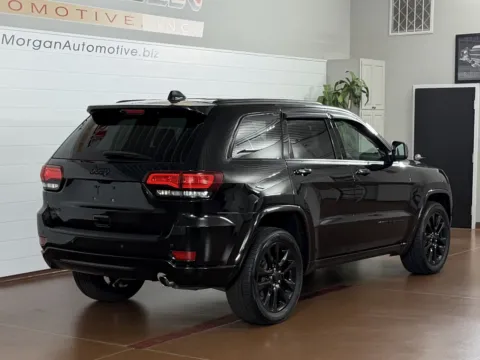 Another view of 2019 Jeep Grand Cherokee Altitude 4x4 for sale in Manheim, PA at Morgan Automotive