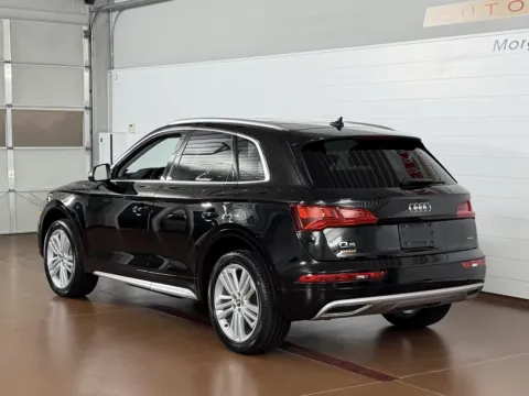 More photos of 2019 Audi Q5 45 Premium at Morgan Automotive, PA