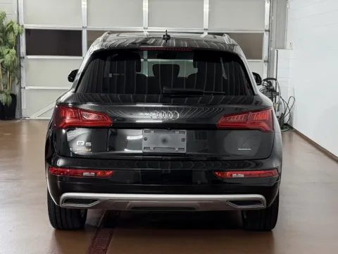 More photos of 2019 Audi Q5 45 Premium at Morgan Automotive, PA