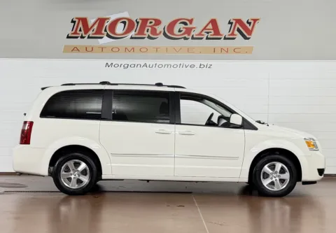 Photos of 2009 Dodge Grand Caravan SXT for sale in Manheim, PA at Morgan Automotive