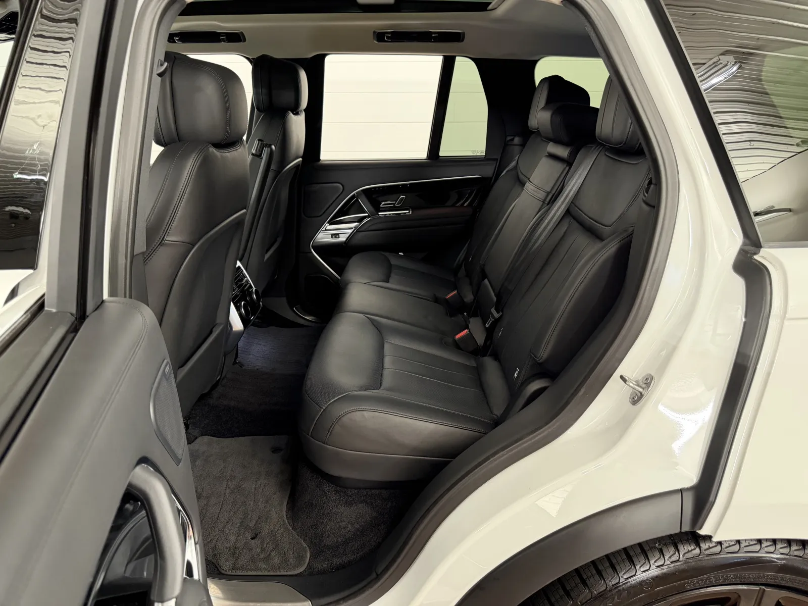 2022 Land Rover Range Rover Base - Photo 34
